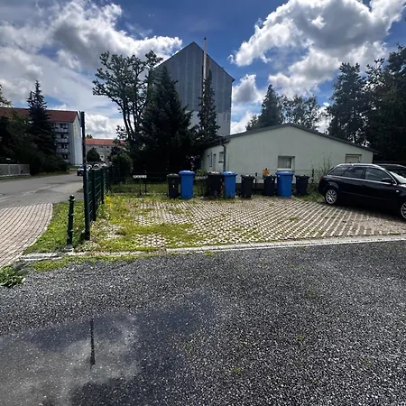 Апартаменты 3-zimmer Ferienunterkunft Inkl Parkplatz Und Balkon, Mit Naehe Zum